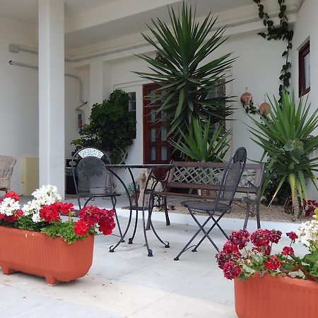 Hotel Il Platano Ottana Exterior foto
