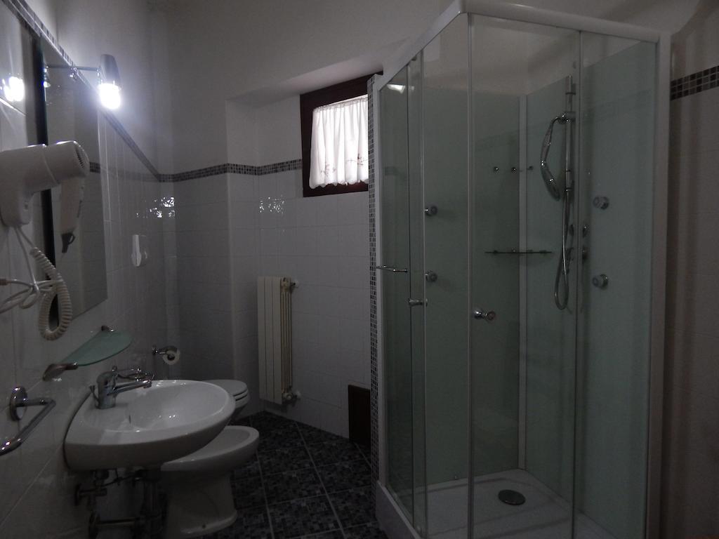 Hotel Il Platano Ottana Habitación foto