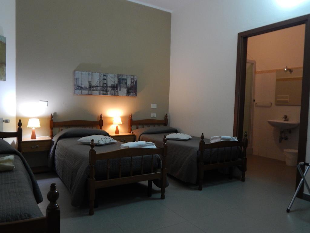 Hotel Il Platano Ottana Habitación foto