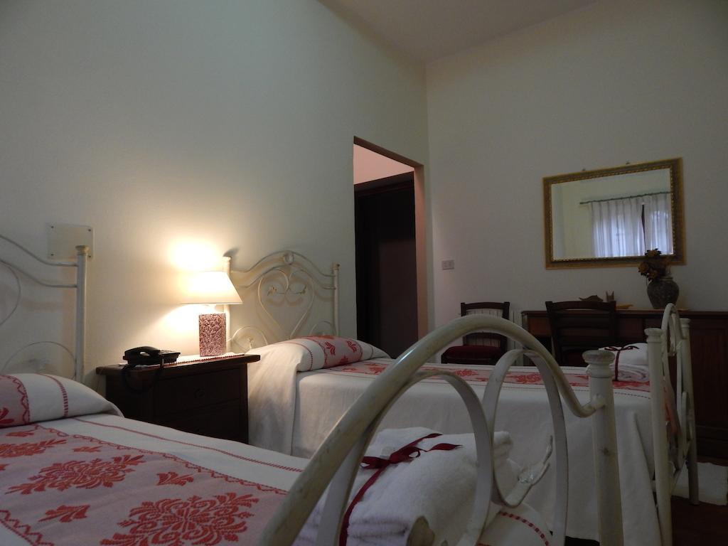 Hotel Il Platano Ottana Habitación foto